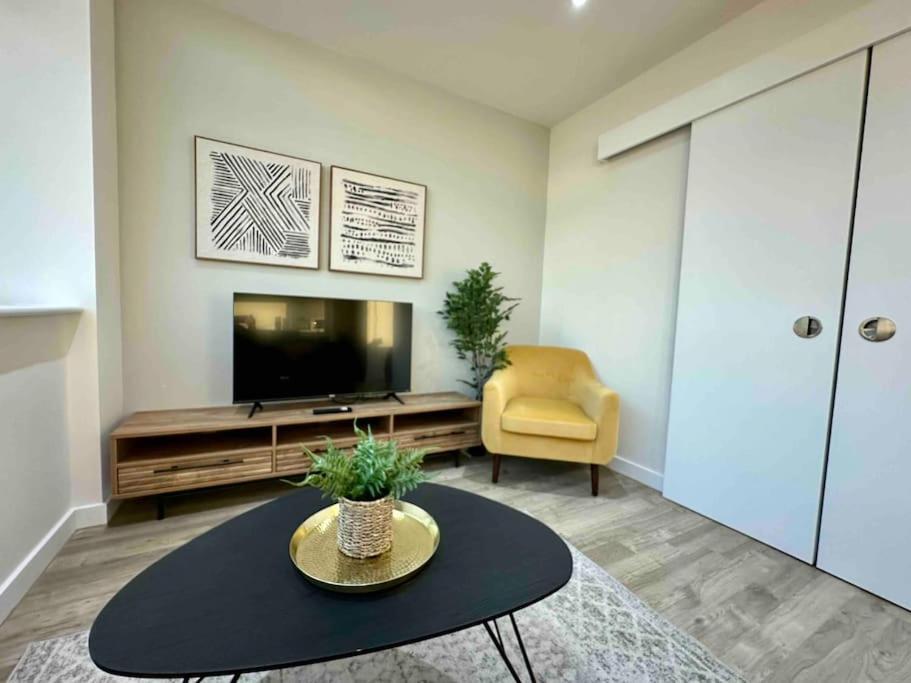 Appartement 1 Bed Flat With View Of Old Trafford à Manchester Extérieur photo